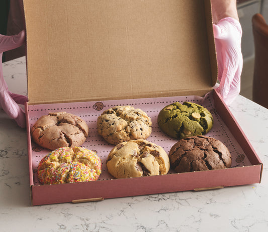 six-assorted-cookies-in-box